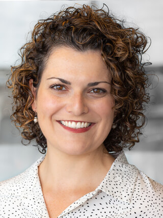 Dr. Melissa Simard